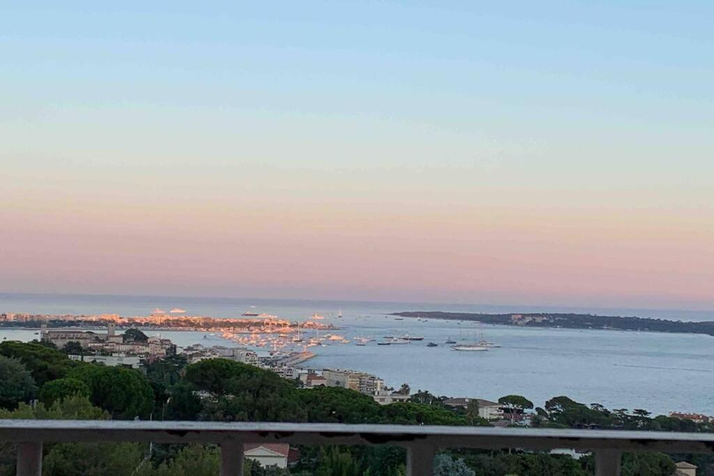 Appartement Cannes, Vue Mer Triples Exposition Bagian luar foto